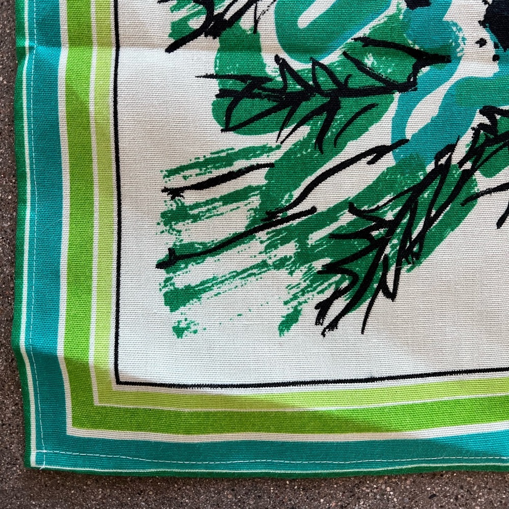 Vintage Vera Neumann floral tablecloth mcm linens retro tablecloth. - Picture 5 of 7
